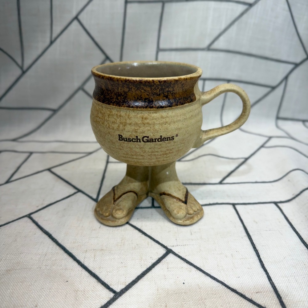 Otagiri Busch Gardens Mug Medium Tan Flip Flop Feet Novelty Stoneware‎ Souvenir